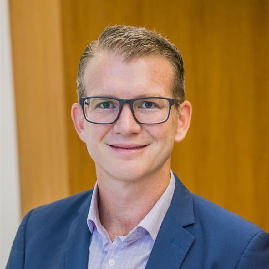 Prof Zachary Munn Profile Image